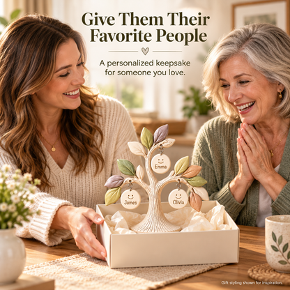 Personalized Family "Tree of Life" Desktop Ornament – Custom Names 🌳💖