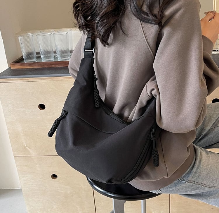 Women's Fashion Solid Color Nylon Crossbody Bag