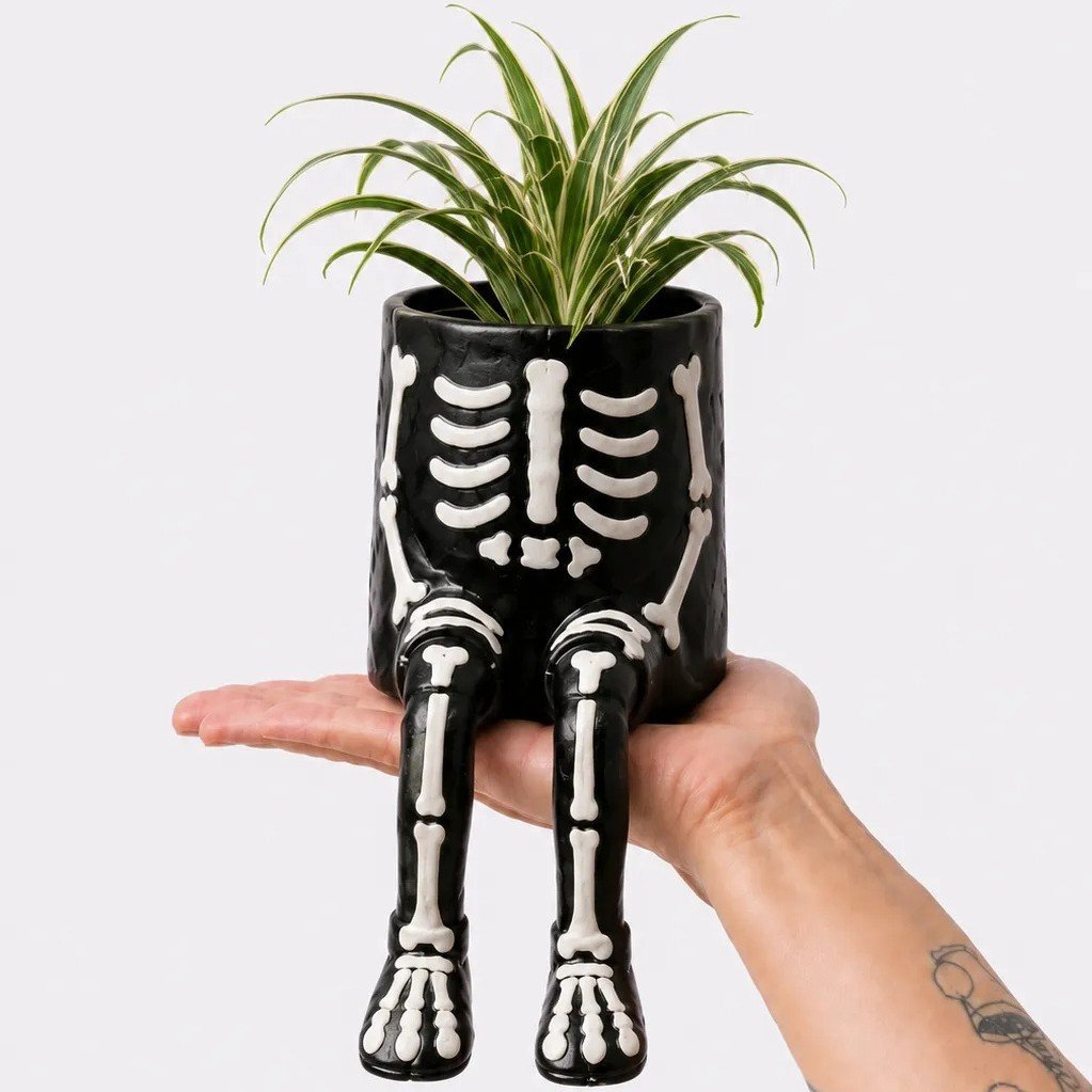💀🎃Halloween Whimsical Hanging Leg Planter Hand-Painted Resin Succulent Pot💐