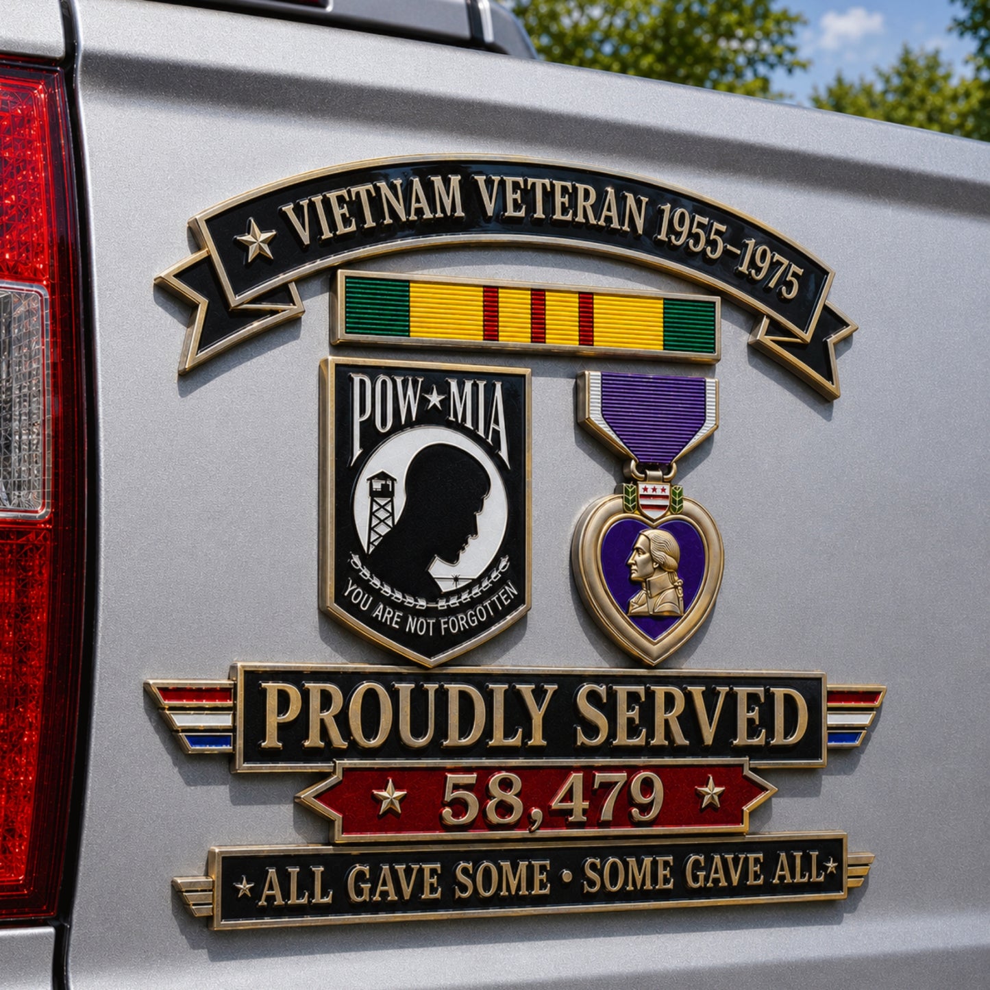 🎖️Vietnam Veteran 1955–1975 Memorial Metal Car Emblem