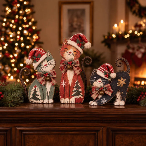 Vintage Christmas Cat Trio