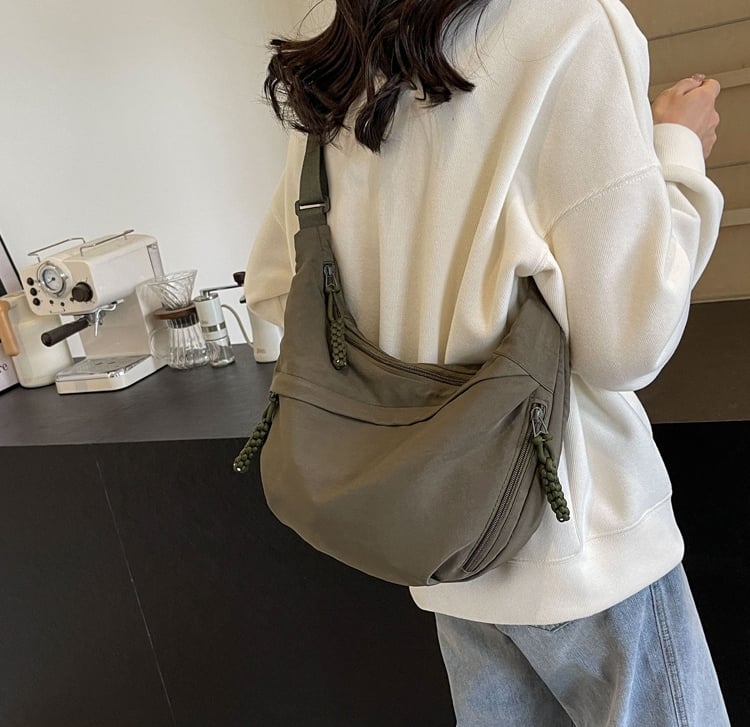 Women's Fashion Solid Color Nylon Crossbody Bag