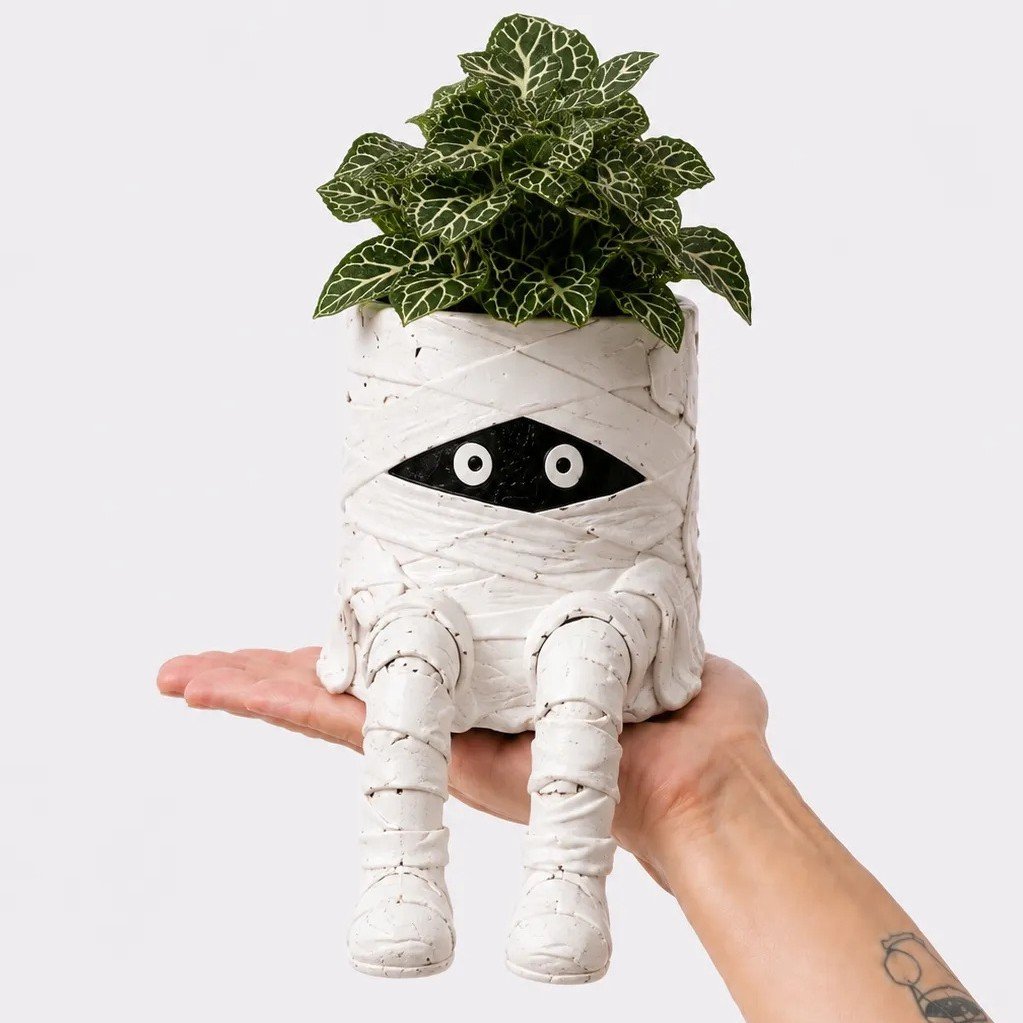 💀🎃Halloween Whimsical Hanging Leg Planter Hand-Painted Resin Succulent Pot💐