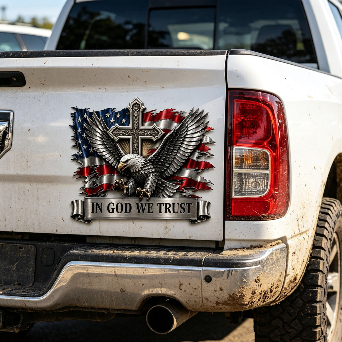 🦅 In God We Trust Bald Eagle American Flag Car Emblem Badge
